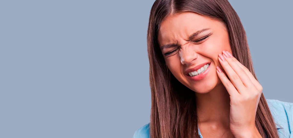 Presta atención a estos 5 síntomas de un diente enfermo